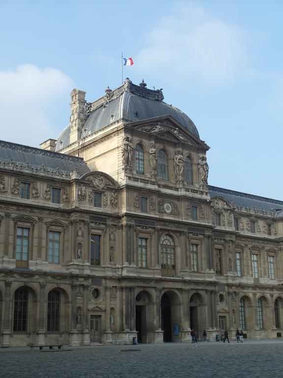 Chambre D Hote : Louvre Elegant Apt Suite Paris Exterior foto