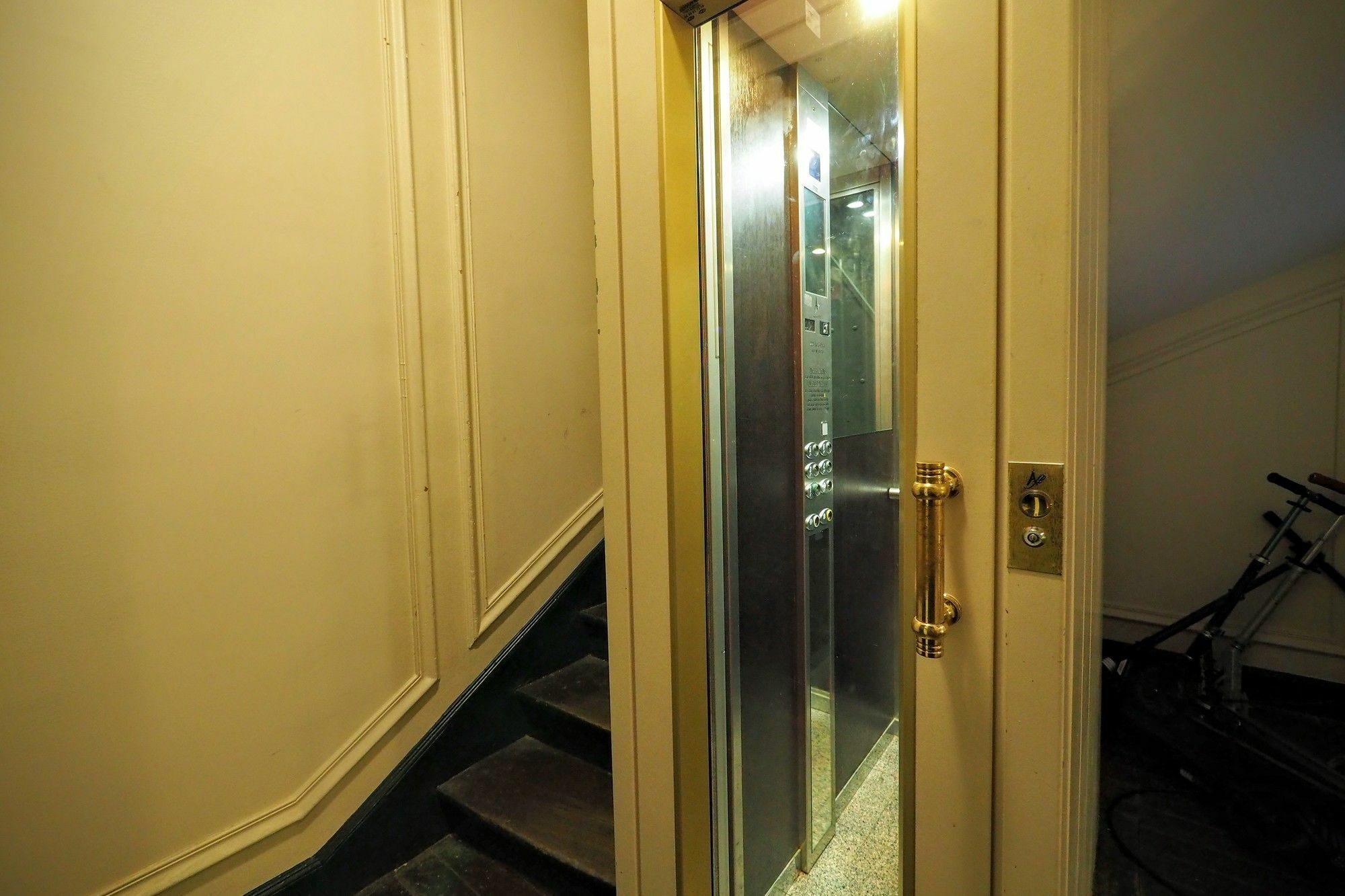 Chambre D Hote : Louvre Elegant Apt Suite Paris Exterior foto