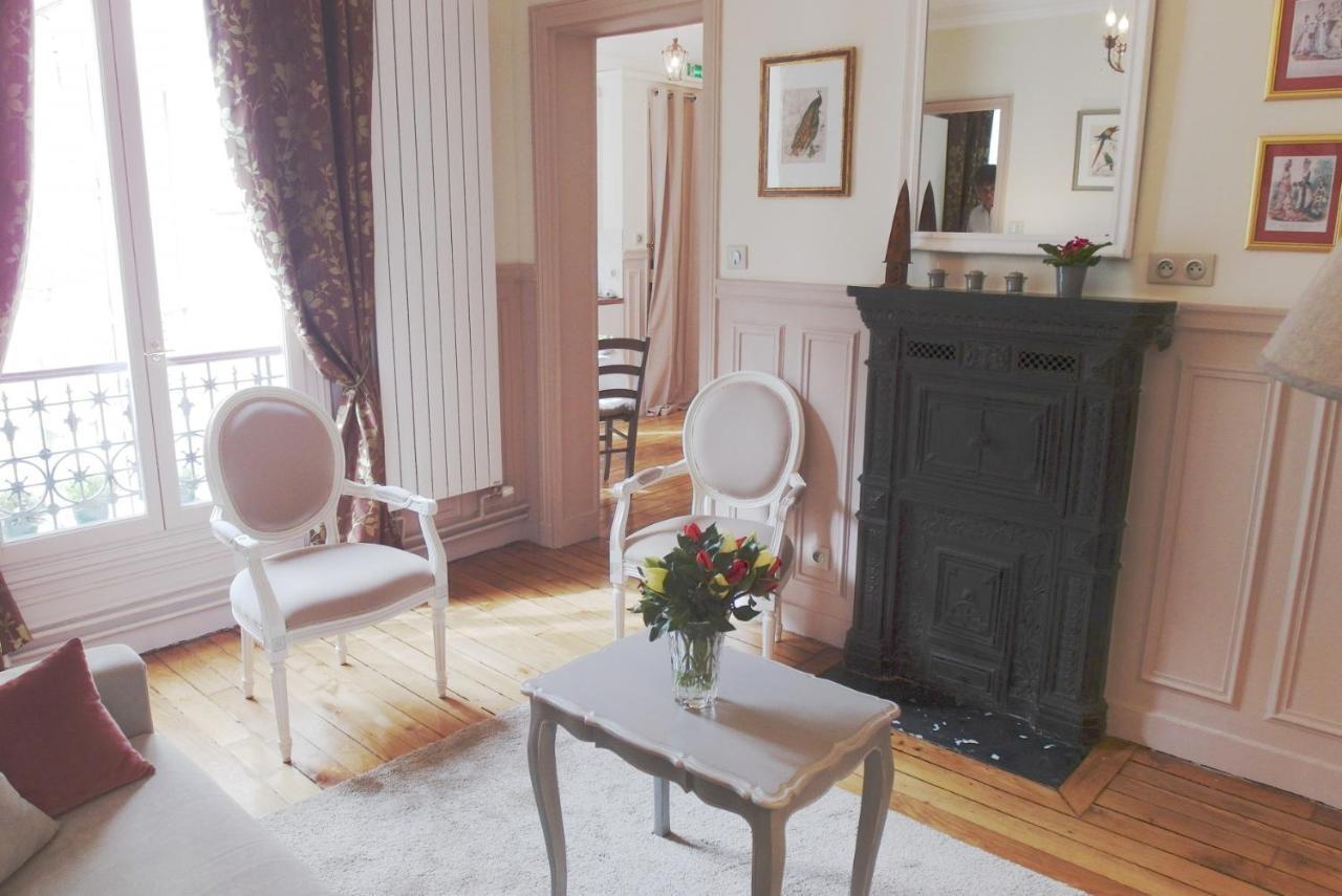 Chambre D Hote : Louvre Elegant Apt Suite Paris Exterior foto